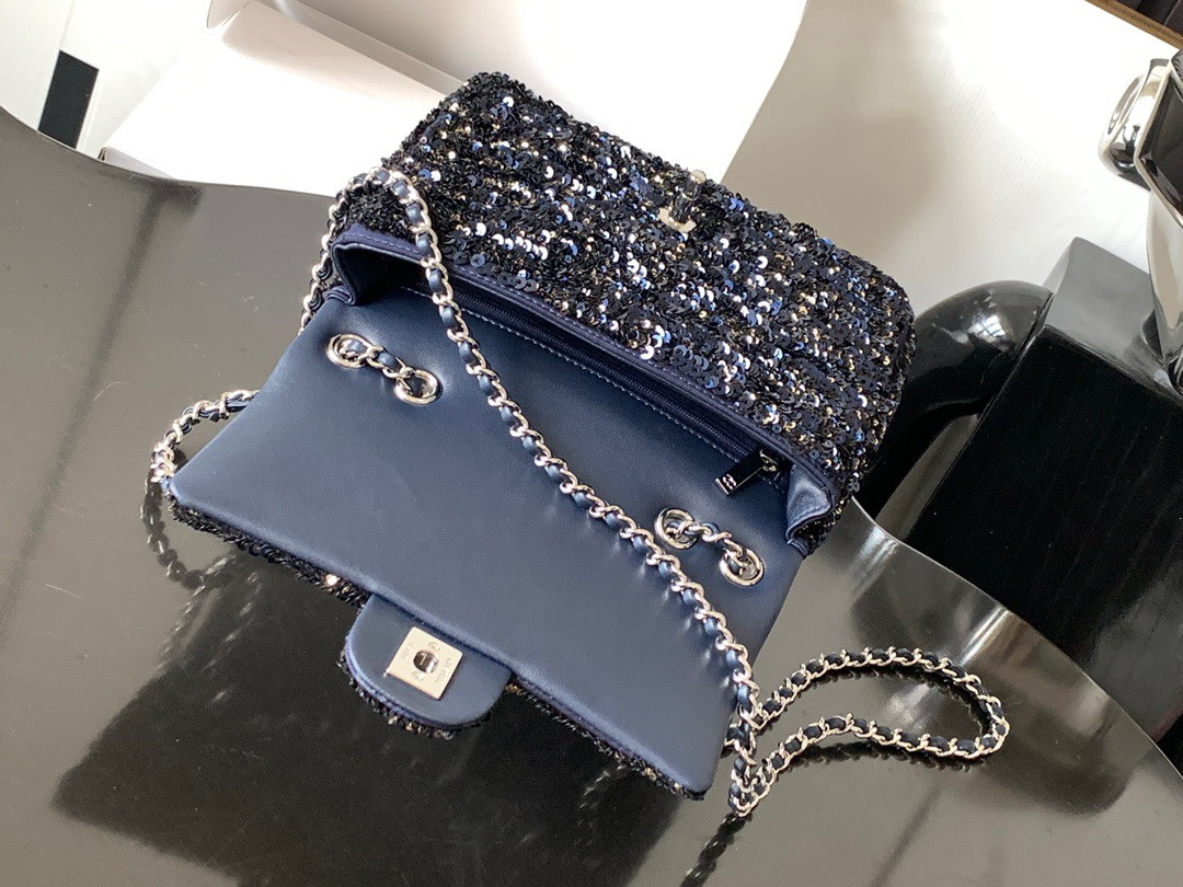 Ch*el mini cf  20x15x7cm