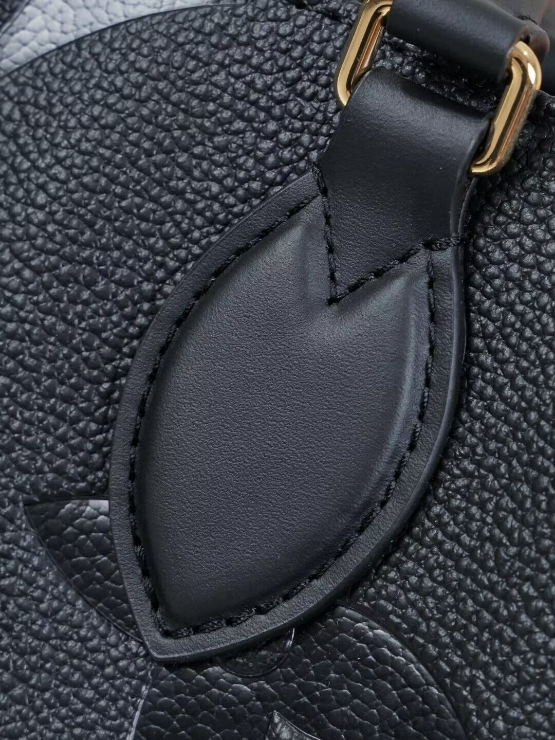 LV  OnTheGo MM M45595 35 x 27 x 14 cm