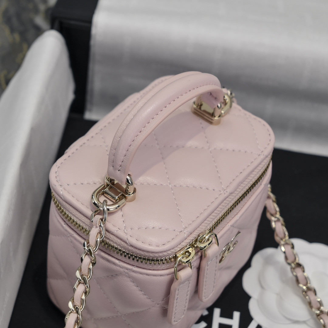 Ch*el mini box bag 10x9x7cm