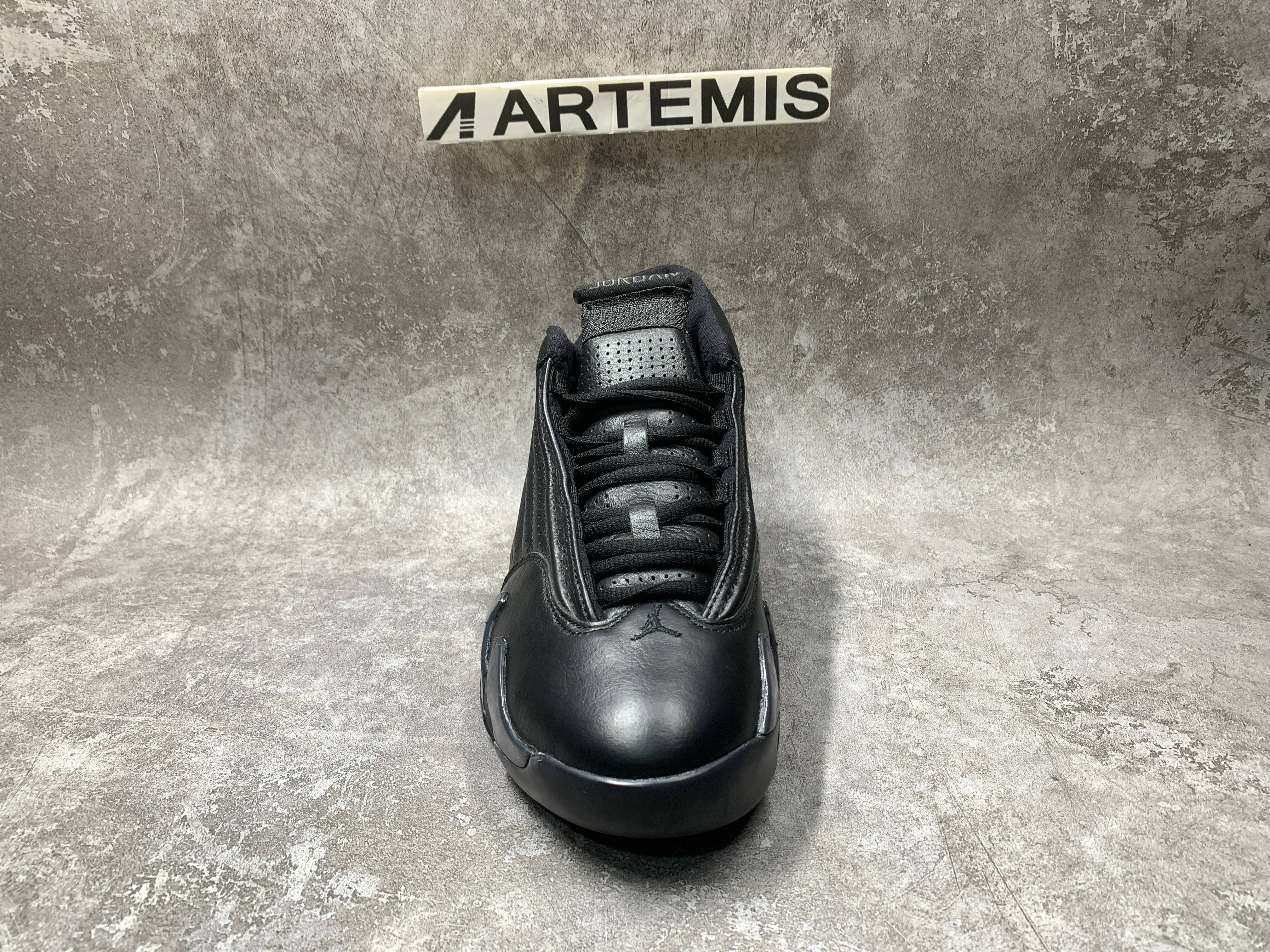 Air Jordan 14 Retro Defining Moments