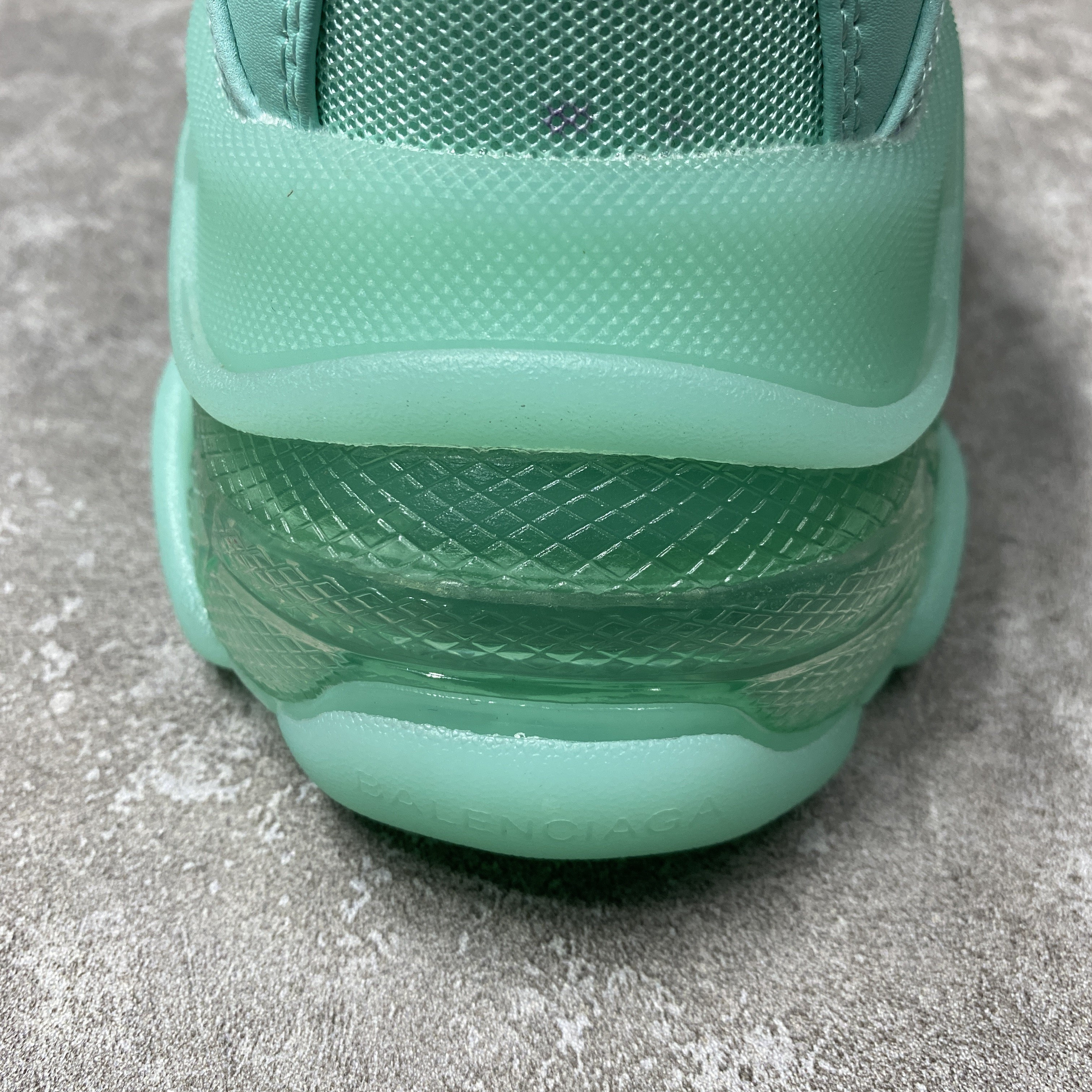 Balenciga Triple S Clear Sole Green