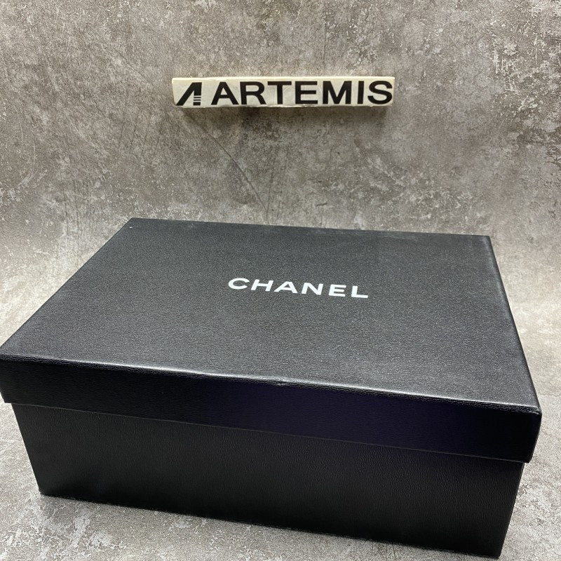 Ch*el trainer sneaker in purple pink