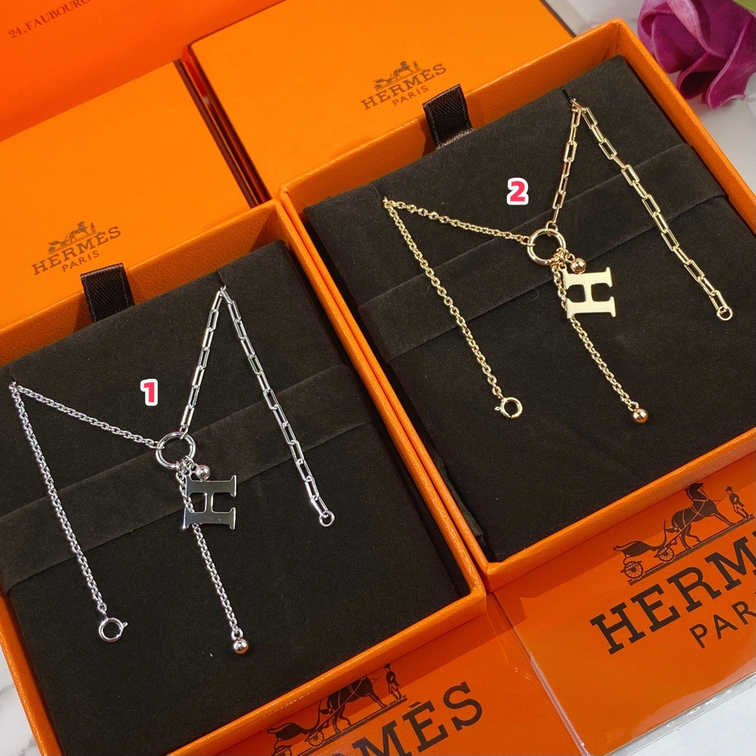 H**me5 mandarin duck h necklace