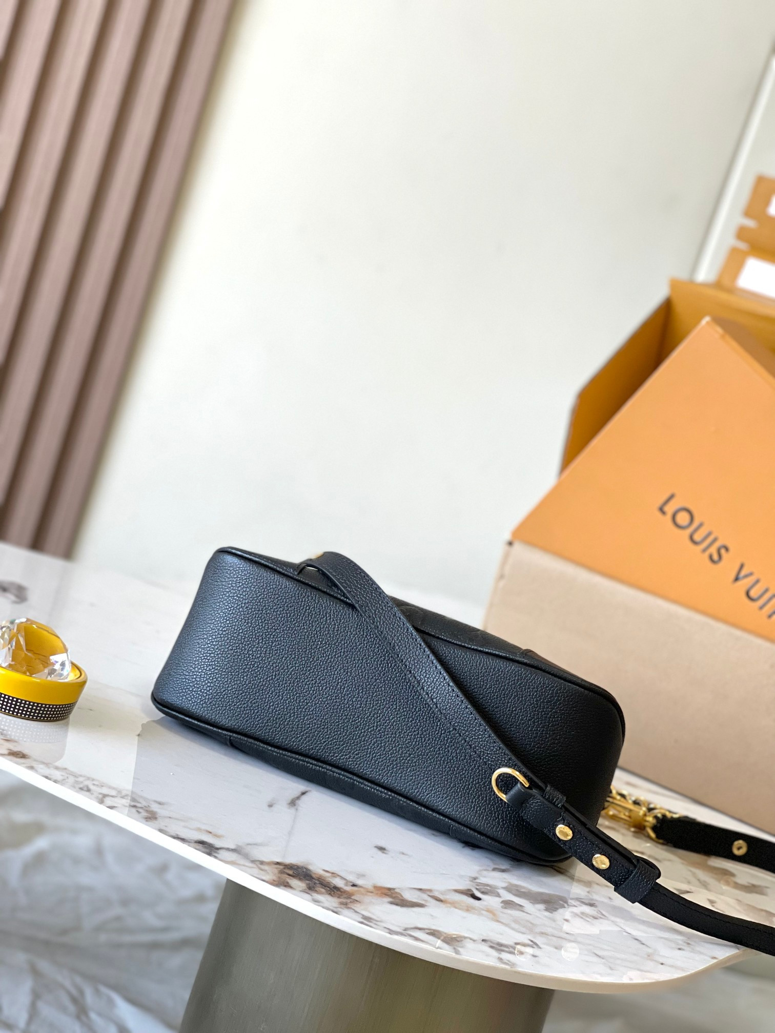 LV Boulogne M12930 29x16x9.5cm