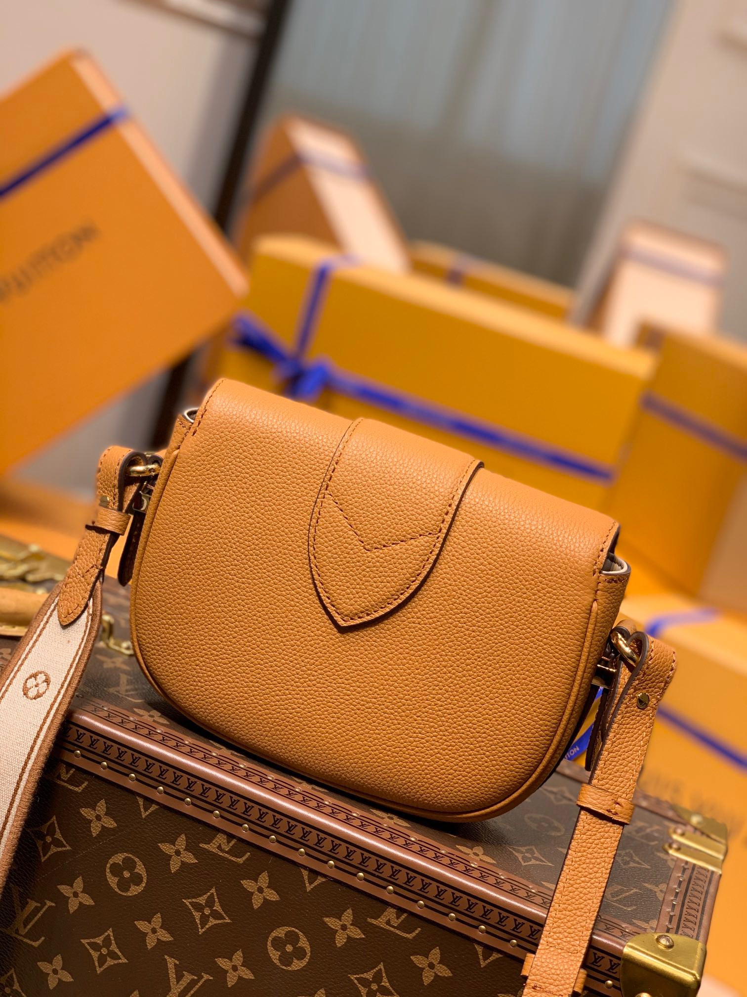 LV PONT 9 SOFT MM M58968